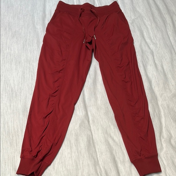 Lululemon Dance Studio Joggers - Picture 3 of 9